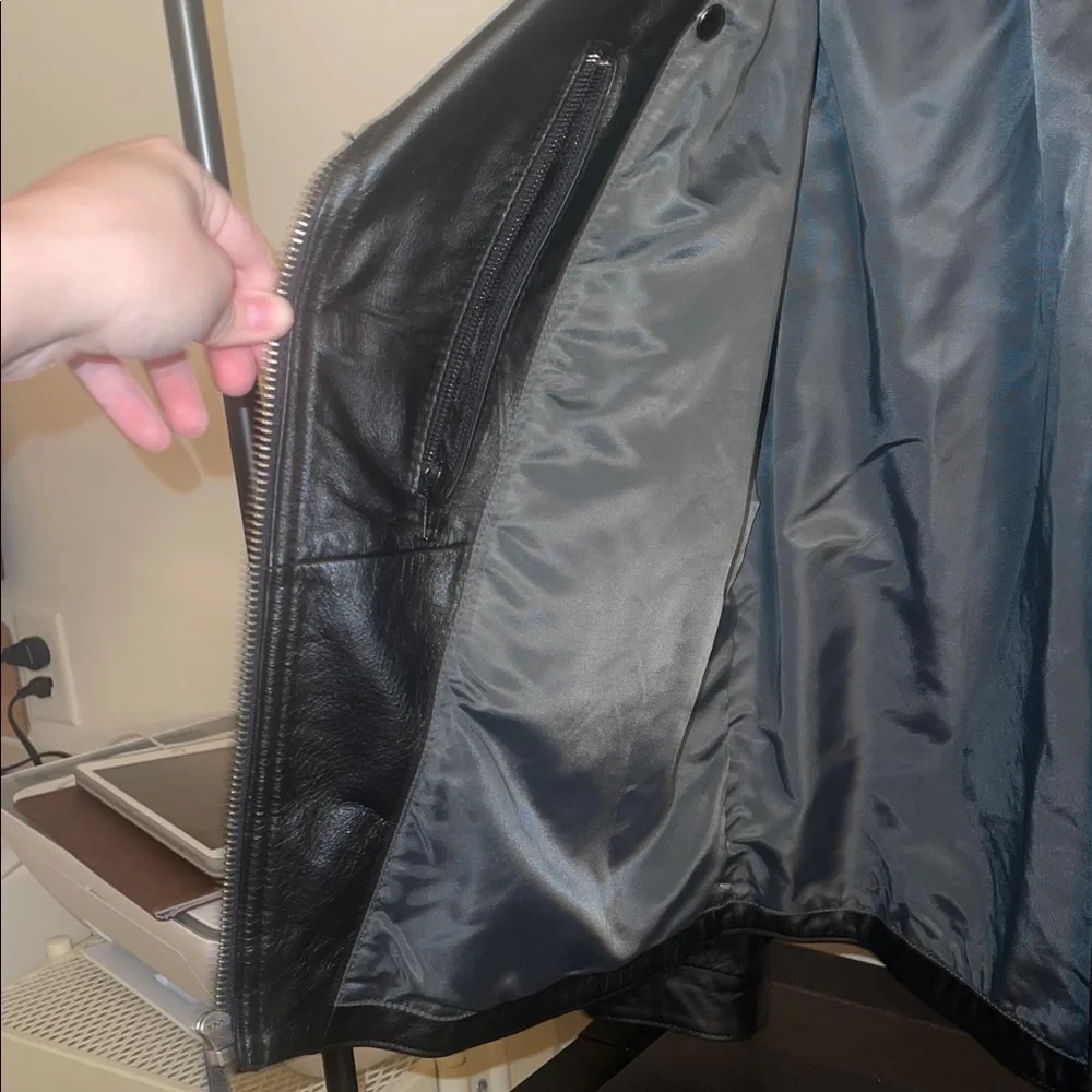 EXTREMELY RARE Harley-Davidson Black Leather Motorcycle Jacket - Picture 7 of 14